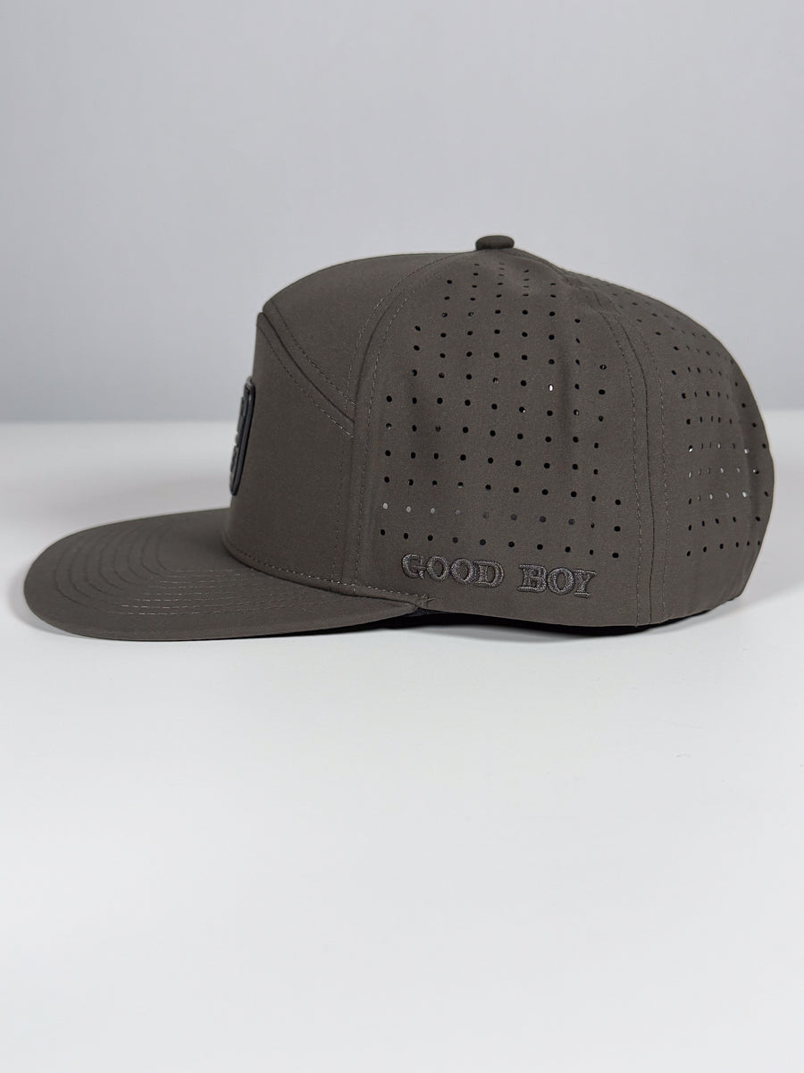 Carbon Mode Hat